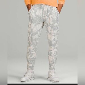 Lululemon Men's  Joggers